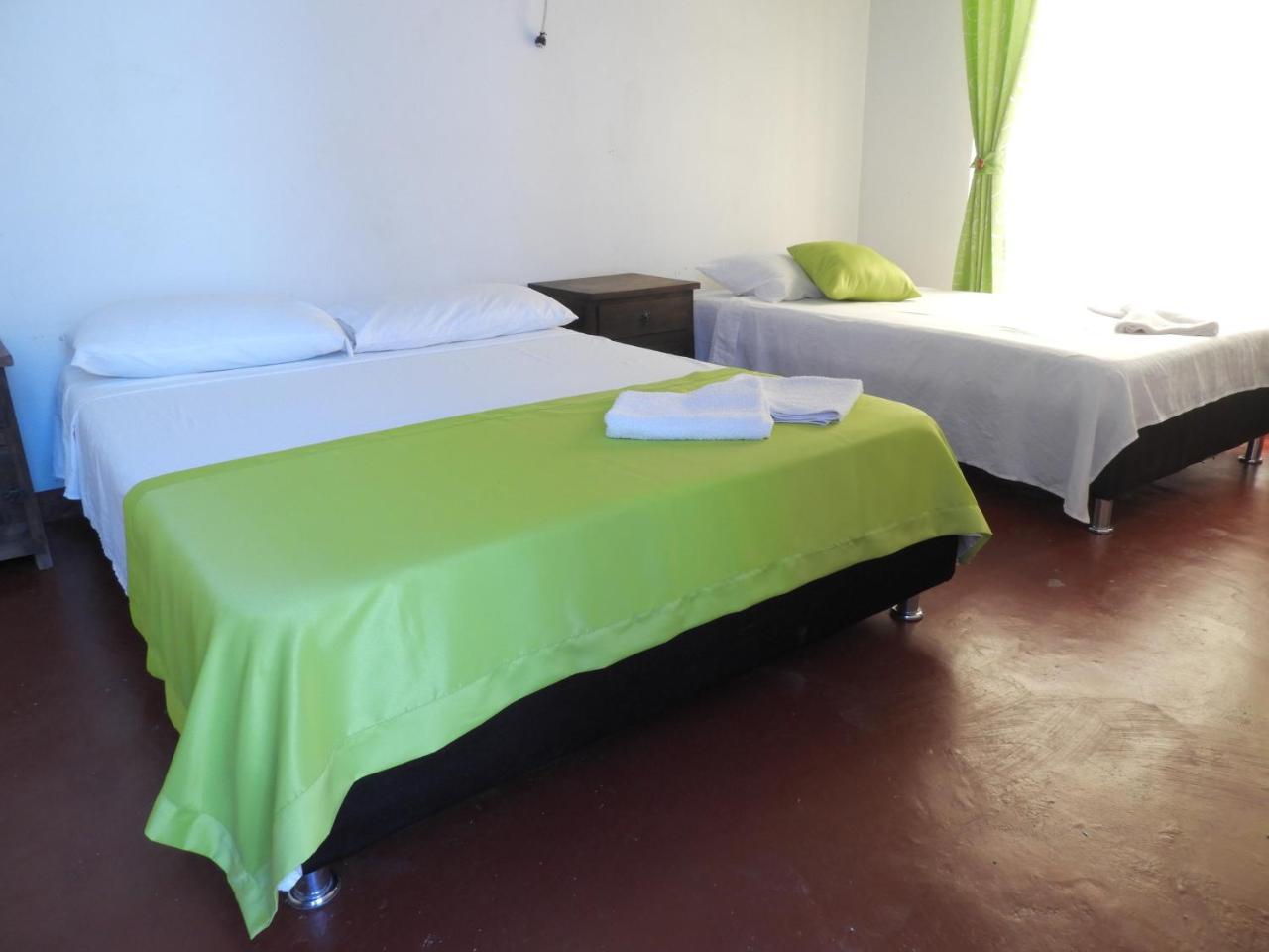 Hostal El Ruby Villavieja Exterior photo