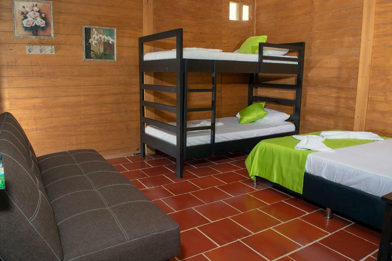 Hostal El Ruby Villavieja Exterior photo